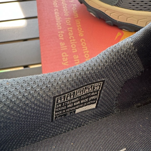 🥾🆕Skechers Women's Grand Peak Sport Slip In Sneakers, 9.5 - Picture 7 of 10